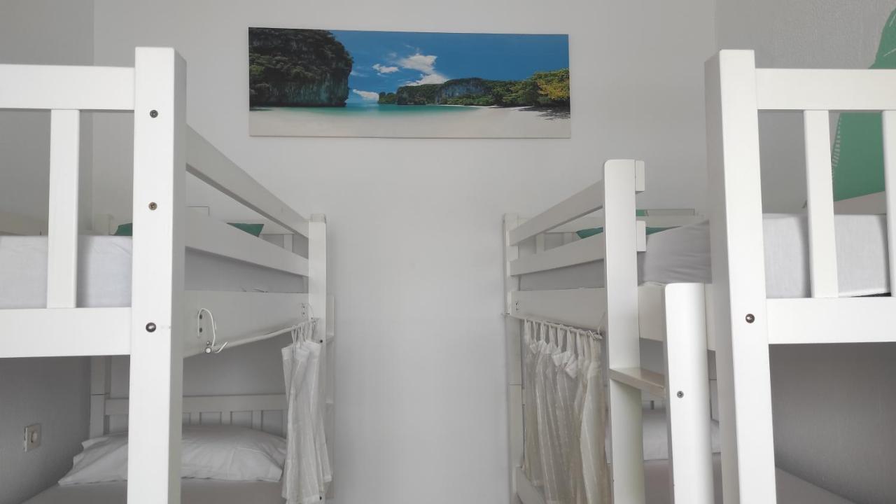 Lion Hostel By Kitesurf Tarifa Exterior foto