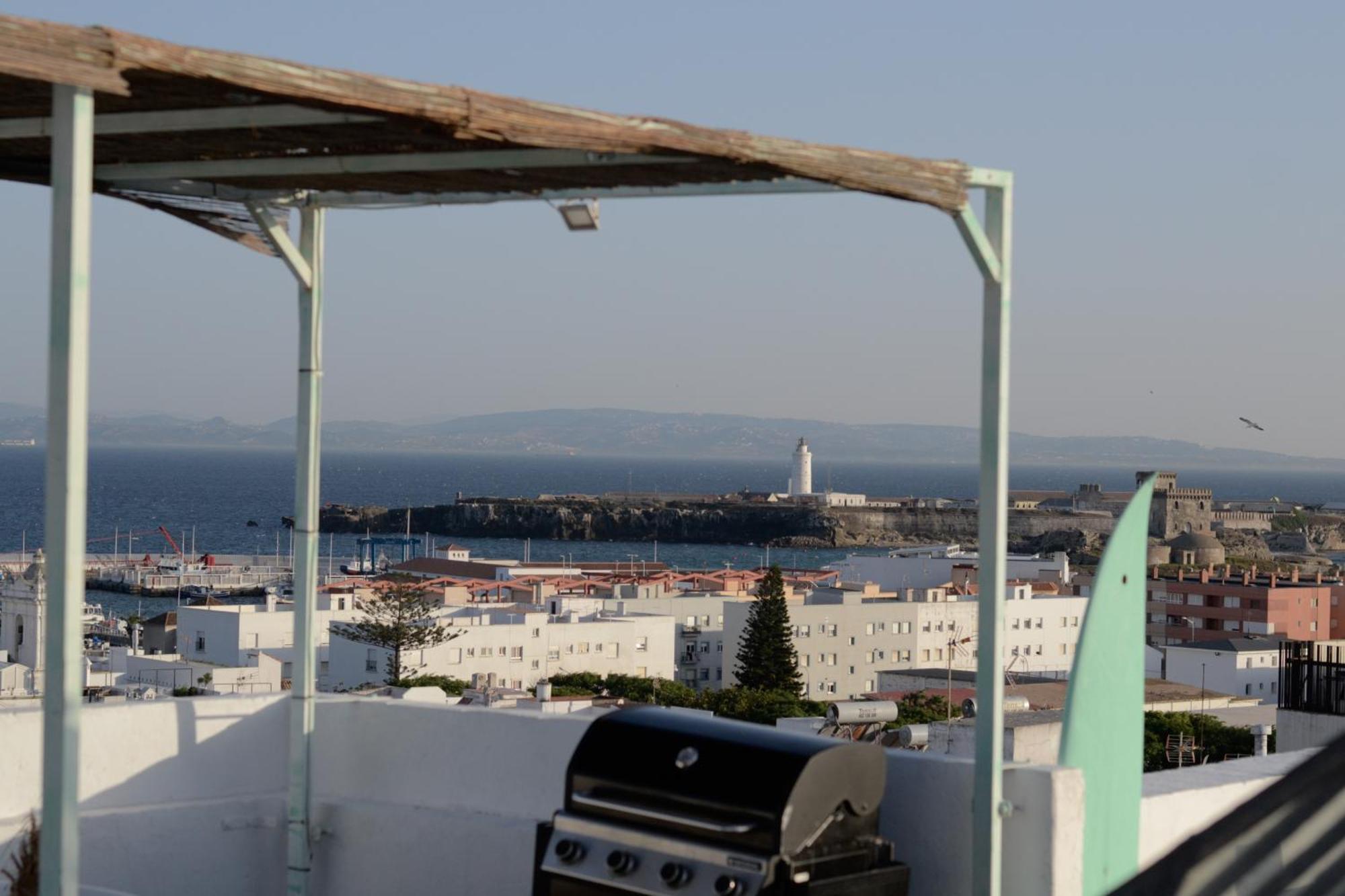 Lion Hostel By Kitesurf Tarifa Exterior foto